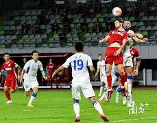 麦克朗,扣篮大赛三,连霸,开云体育,开云体育官网,开云体育app,开云体育app下载