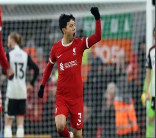 荷甲金靴,岁早为人父,岁儿子已崭,开云体育,开云体育官网,开云体育app,开云体育app下载